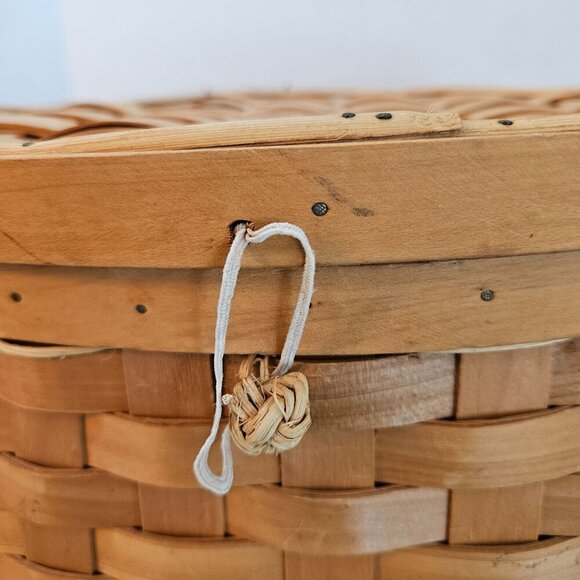 Northwood Woven Creel Fishing Basket Wildlife Print Hinged Lid, Adjustable Strap - Picture 9 of 11